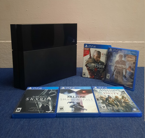 Sony Playstation 4 500gb Standard Ps4 + 26 Videojuegos 