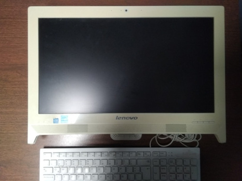 Computadora Lenovo C260