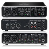 Interface De Áudio Behringer Umc204hd