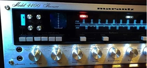 Receiver Marantz 4400. So A Frente