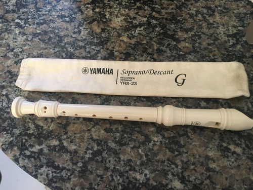 Flauta Doce Yamaha Yrs 23 G Germânica Original Com Capa