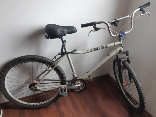 Bicicleta Aro 26 Uma Marcha Banco Novo 