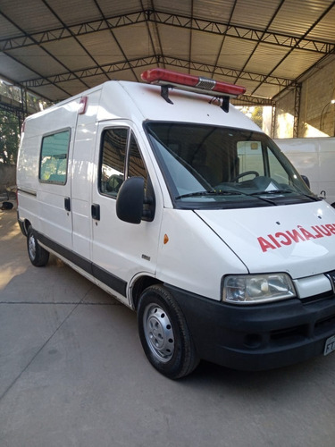 AMBULÂNCIA UTI BOXER/DUCATO 2014