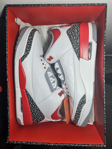 Jordan 3 Retro Fire Red