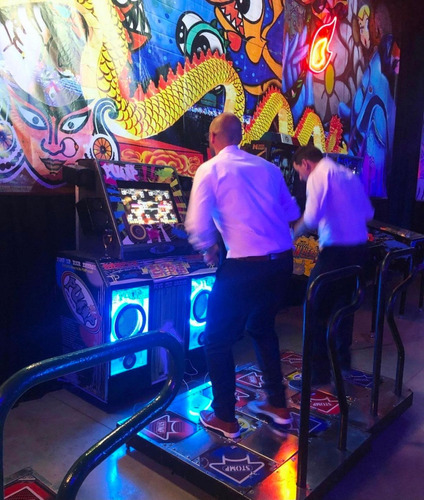 Alquiler De Maquina De Baile Daytona Flipper Tejo Arcades