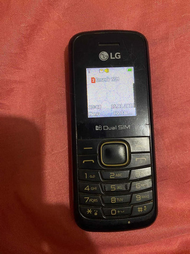 Celular LG Simples Usado Porém Funcionando Com Carregador !