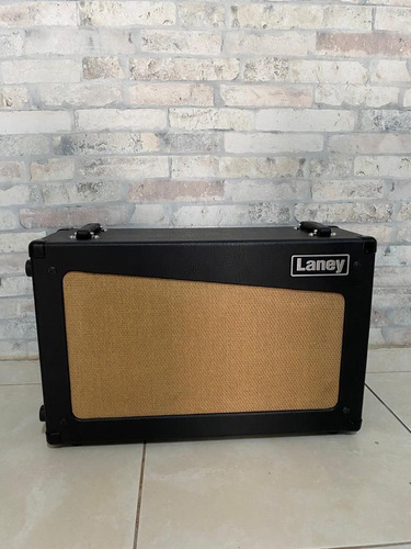 Caixa Laney 212