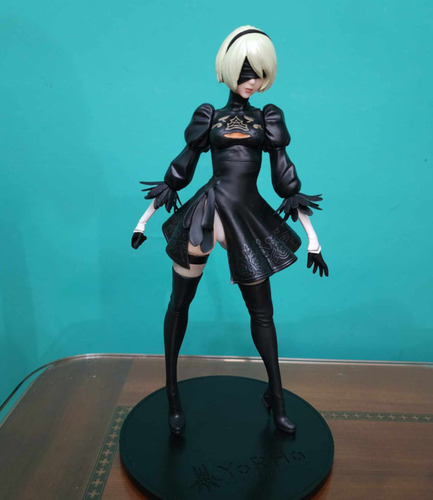 Figura Videojuego Nier: Automata The End Of Yorha Con Espada