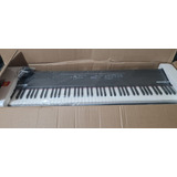 Piano Digital Alessis Recital Pro 88key