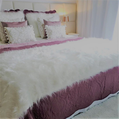 Peseira Manta Pelucia Pelo Alto Para Cama Queen - 200 X 60cm