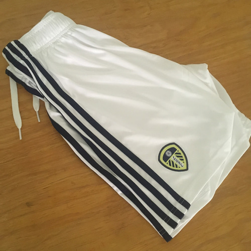 Leeds United Shorts Titular 22/23 Talle S