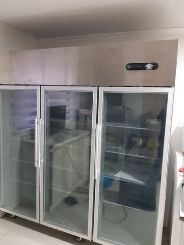 Refrigerador Mantenedor 3 Puertas Vidrio 1500 Lts Maigas 