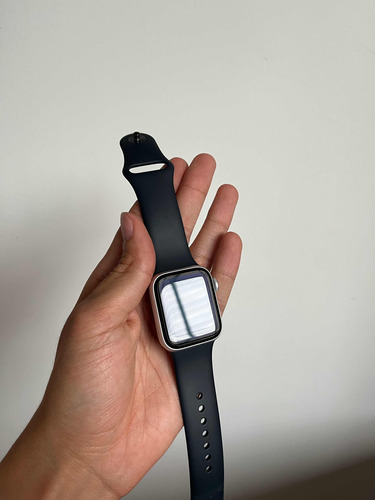 Apple Watch Se 2022- Silver Aluminium - 40mm