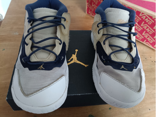 Nike Jordan Niños Talle 27