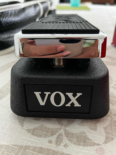 Vox Wah V847a