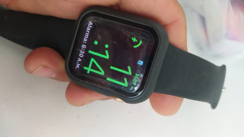 Apple Watch Se 40 Mm Estrellado  Y De Uso Para Reparar