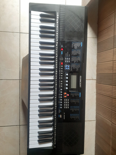 Teclado Concerto C300