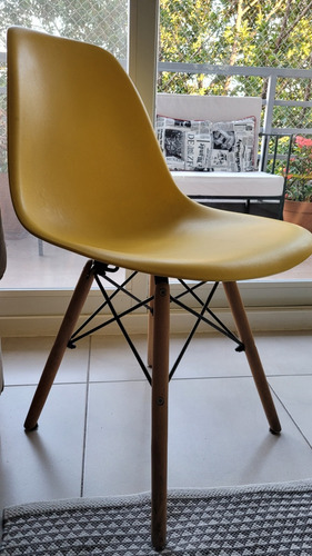 Sillas Eames Amarillas Set De 4 Sillas