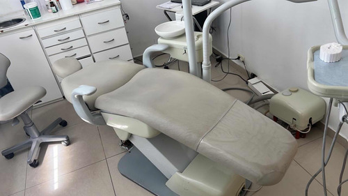 Sillon Odontogico Gnatus Usado En Perfectas Condiciones