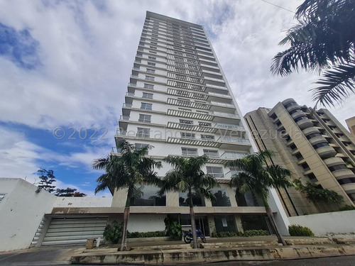César Bullones Alquila Hermoso Apartamento En El Pedregal, Lara 25-16700