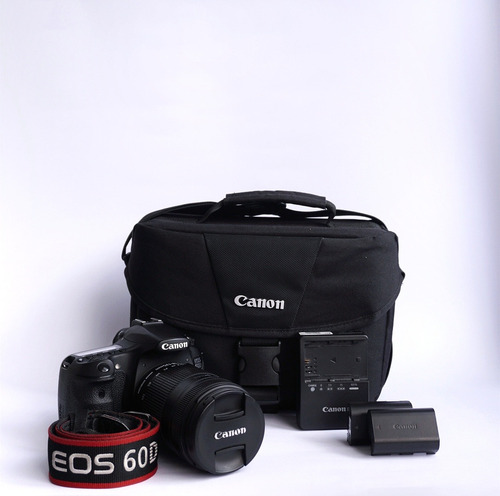 Cámara Profesional Canon Eos 60d + Lente Canon Ef-s 18-135mm