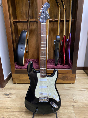 Guitarra Fender Starcaster Stratocaster Preta