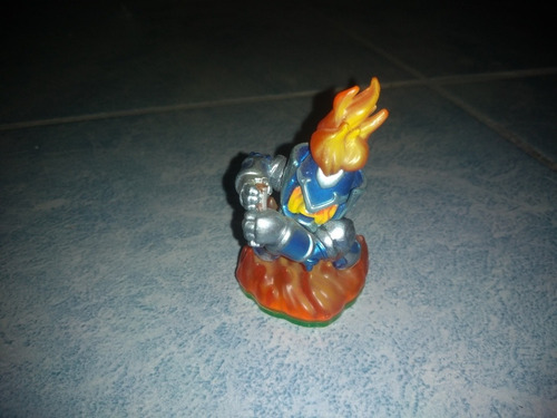 Skylanders Spyro's Adventure Ignitor Sin Espada Loose