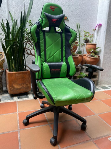 Silla De Escritorio Havit Gc92 Gamer Reclinable 180 Grados