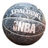 A) Spalding - Estudiante De Baloncesto Auténtico #7 De Piel