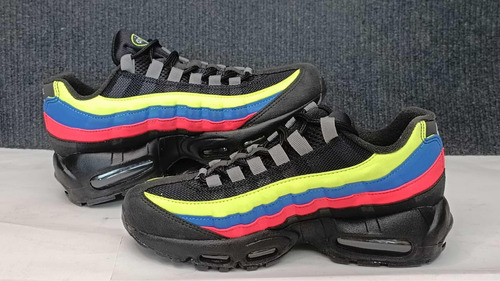 Air Max 95 Negro Voltio Azul