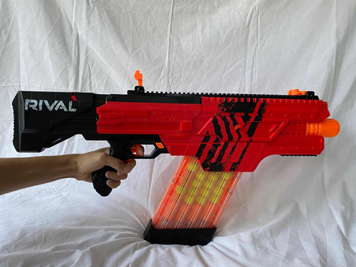 Nerf Rival Khaos Mxvi-4000+batería Recargable + 100 Balitas.