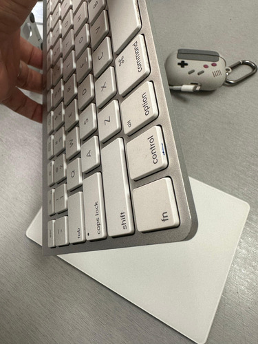 Apple Teclado Bluetooth Magic Keyboard 1 A1314 Excelente