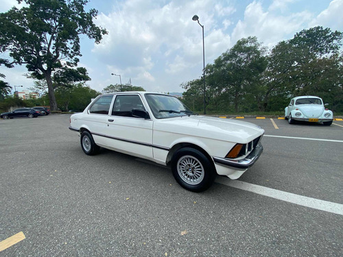 Bmw E21 323i