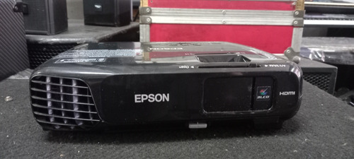 Projetor Data Show Epson  S18+3000 Lumens Hdmi Lcd