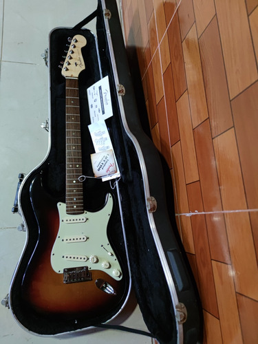 Guitarra Eléctrica Fender Stratocaster American Deluxe 