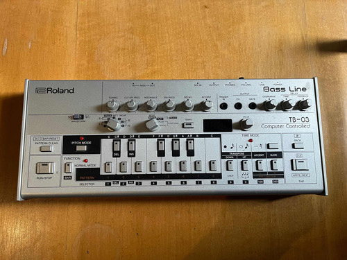 Roland Bass Line Tb-03 (computer Controlled)