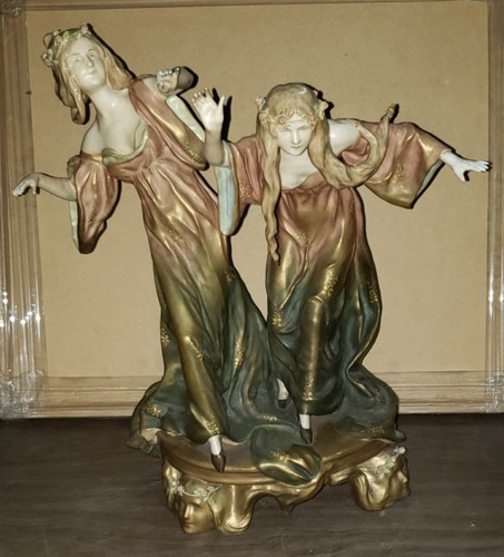 Estatua Antigua Fayance Mujeres Bailando Montepio_antig