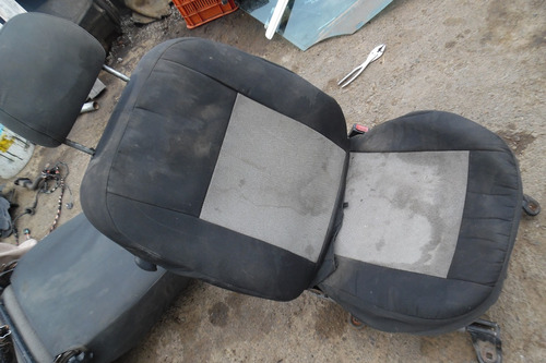 Asiento Ford Ka Delantero Derecho  3dr  2003  Detalle  F1206