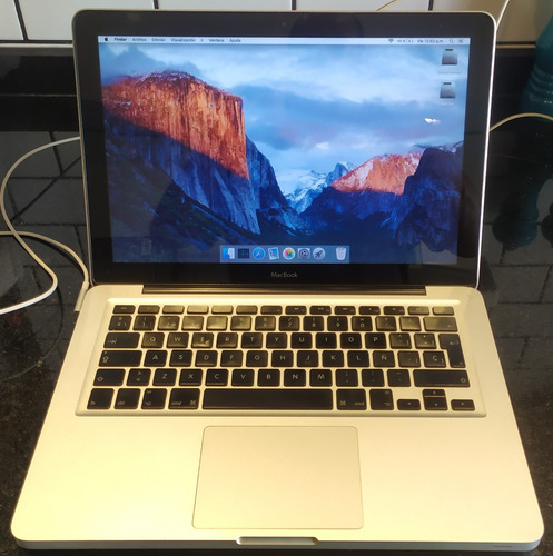 Macbook 5,1 (13'' Late 2008) Ssd 120gb, Hdd 160gb, 8gb Ram!!