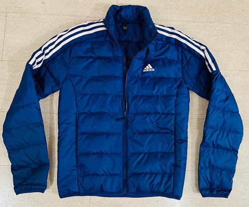 Campera adidas Hombre Essentials Down Primegreen Azul Hombre