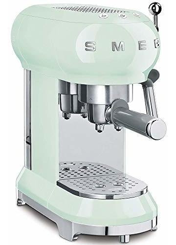 Cafetera Expresso Italiana Smeg Ecf01pgeu 220v. Verde §