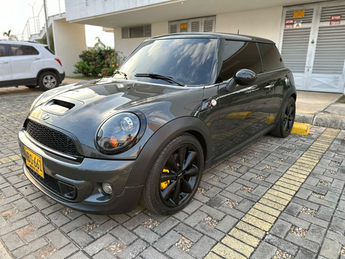 Mini Cooper S Coupe 1.6t Automático 2013