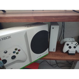 Xbox Series S, 2 Controles + Base De Carga