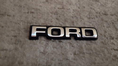 Emblema Ford 100 Y 150 Mini Ranger Metal Sin Adhesivo C/u Foto 3