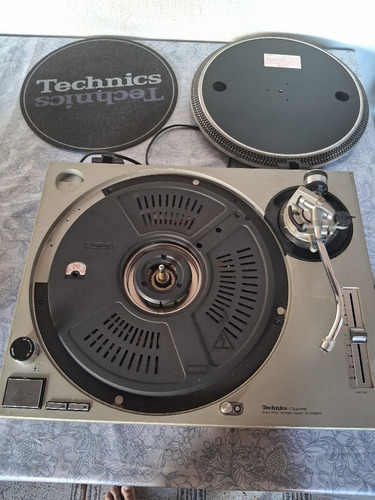 Toca Disco Technics Sl 1200 Mk2 Par