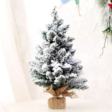 Árvore De Natal Verde Com Neve Luxo 45cm Chibrali