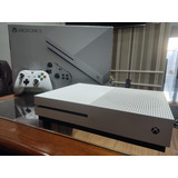 Xbox One S 1tb + 1 Controle