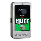 Pedal De Efeito Prateado Electro-harmonix Nano Muff Overdrive