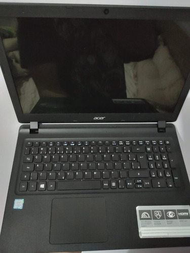 Notebook Acer Es1-572-323f, I3-6100u, 4gb, Hd 500gb - Usado