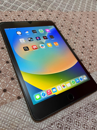 iPad Mini 5 Muy Bonito Y Libre De Icloud 64gb Excelente